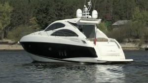 Обзор яхты Sunseeker 62