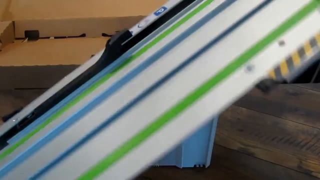 Unpacking / unboxing cross cutting guide rail Festool FSK 420 769942 смотреть онлайн