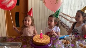Амина день рождения 3 годика