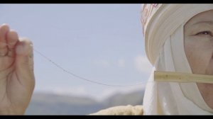 Жорго жүрүш. Нурланбек Нышанов, Гүлбара Байгашкаева / Иноходцы. Старинная кыргызская мелодия.