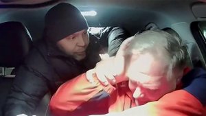 Полиция Саратова разбирается в обстоятельствах нападения на таксиста