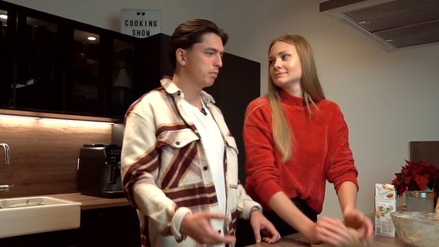 STAROČESKÝ TRDELNÍK & VAJEČNÝ LIKÉR (Nejhorší recept na YouTube?) ?