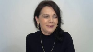 Если женщина делает это - она в тебя влюблена