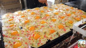 Популярная корейская уличная еда в Японском стиле.