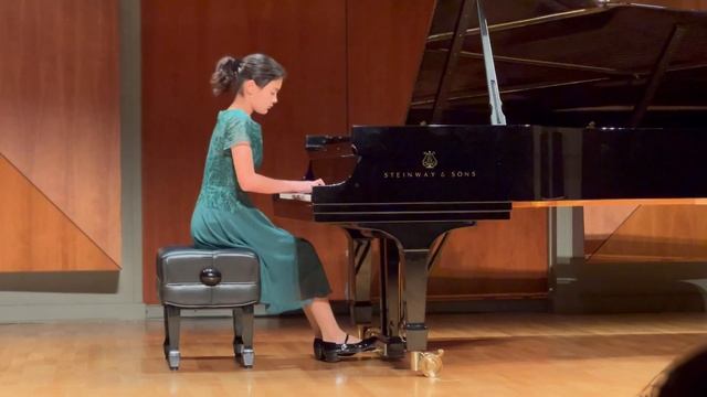 Chopin - Mazurka in B Flat Minor, Op 24, No 4 - Giselle Wu, 12 Years Old смотреть онлайн