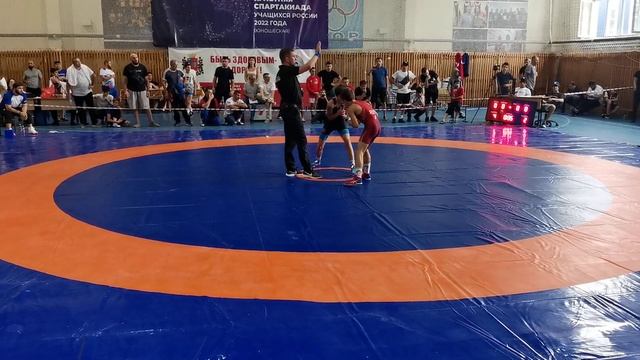 Самый жаркий поединок юношеской Спартакиада вес 35 кг. 1/2 финала Амиров Эмиль-Дзангиев Рашид