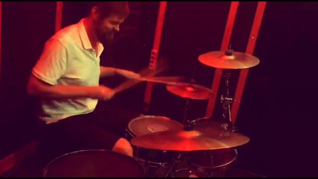 Linear Groove/ Andrey Pristavka