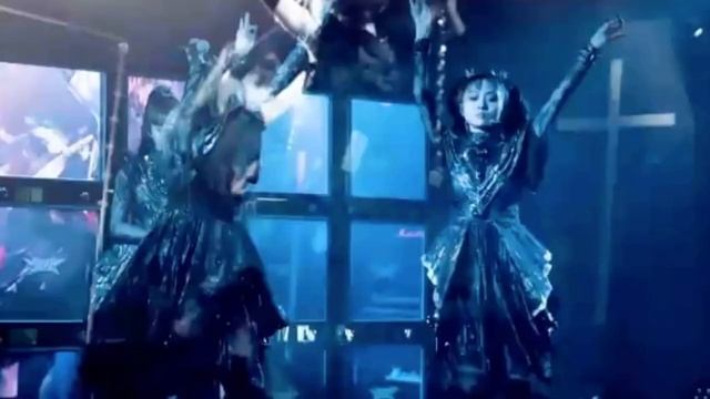 BABYMETAL 'Headbanger!' смотреть онлайн