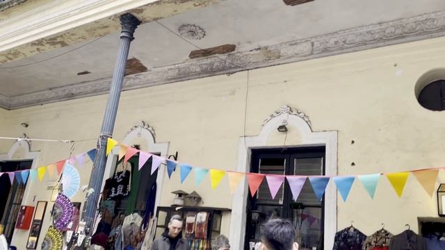 Блошиный рынок Сан-Тельмо в Буэнос-Айрес / Flea market San Telmo смотреть онлайн