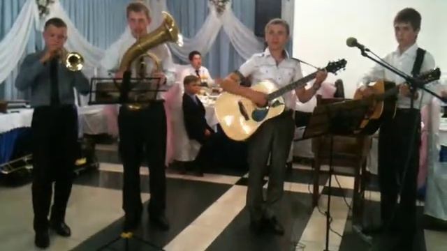 Торжественная мелодия
