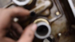 Влияние синтетического масла на резину в двигателе