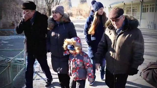 Забираем из роддома племяшку ! смотреть онлайн