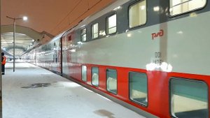 Отправление электровоза ЧС6-022 с поездом №26А "Смена/А. Бетанкур" Москва – Санкт-Петербург