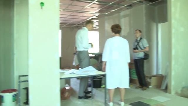Куровскую поликлинику  начали ремонтировать