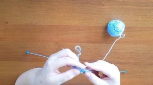 Накид спицами (4 способа) Прибавление петель Вязание для начинающих