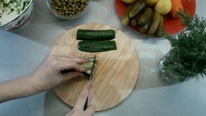 Любимый Салат Оливье, Только Без Мяса. Но не Менее Вкусно / Оливье с Грибами.