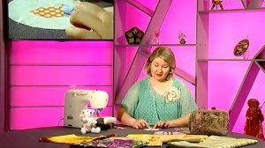 Прихватки-бабочки в стиле крейзи-пэчворк