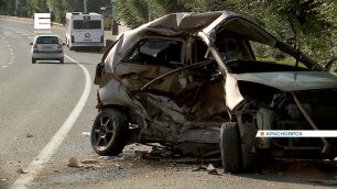 В Красноярске на Коммунальном мосту в аварии погибла 24-летняя девушка-водитель