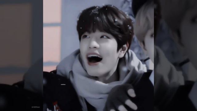 пошлая Молли люблю ловить снежинки ртом 🫀 смотреть онлайн