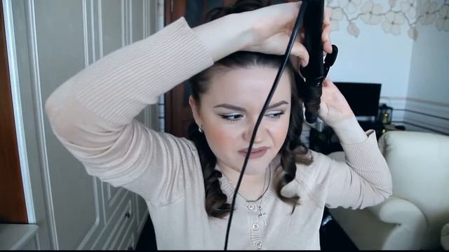 Укладка Волос Щипцами (Новой Плойкой)/ Hair Styling With Curling Tong смотреть онлайн