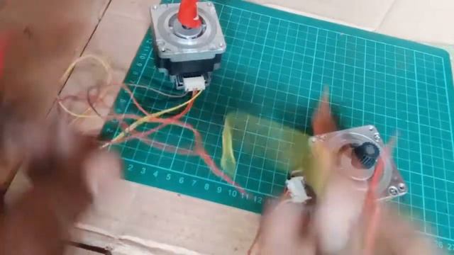 cara tes Motor stepper tes secara manual tanpa driver  motor nema23 смотреть онлайн