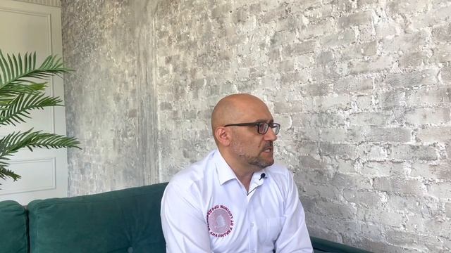 LoginomTalks. Как гарантировать точность модели прогнозирования? смотреть онлайн