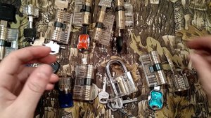 Прозрачный замок, Замок для тренировок,Стеклянный замок.