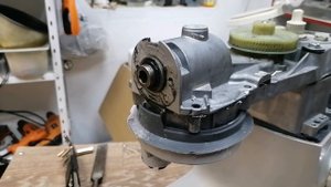 Ремонт техники Кудрово | Кухоный комбайн Kenwood посторонний звук при работе
