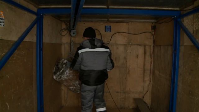 МАНИПУЛЯТОР, КРАН-БАЛКА В ГРУЗОВИК смотреть онлайн