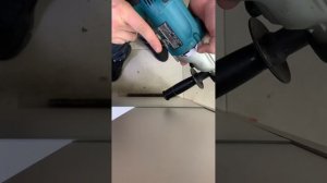 Дрель Makita hp2050