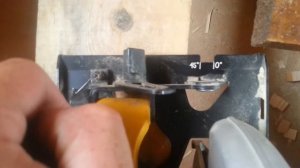 Краткий обзор ручной циркулярной пилы DeWalt DW366
