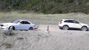 Mercedes stuck in sand off road recovery with chevrolet captiva.