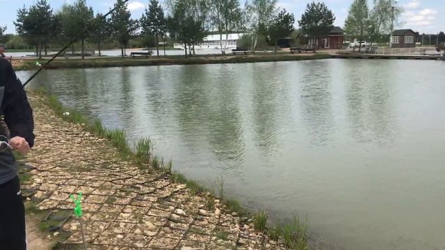 Осетровые дуплеты. Осетр клюёт в течении всего дня смотреть онлайн