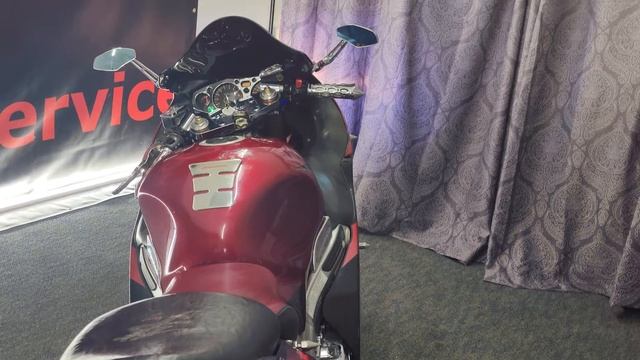 2006 SUZUKI GSX1300R смотреть онлайн