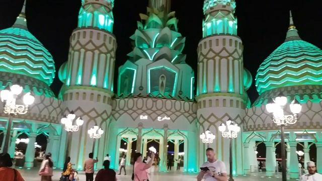 Dubai/Global Village. Тематическая ярмарка. Дубайленд.