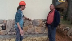 053 В гостях у зрителя, про отделку камнем и дорожки на загородном участке.