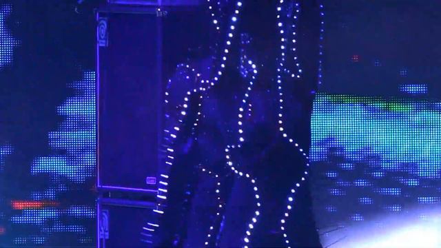 Казантип Альфа Домино. "Прыгуны Blue Light". DJ ?? смотреть онлайн