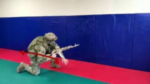 Принятие положения для стрельбы лёжа