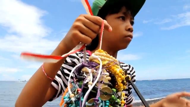 Bali. Amed beach (пляж в местечке Амед на Бали) смотреть онлайн