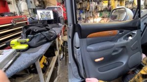 2003-2009 LEXUS GX470 How to remove door panel