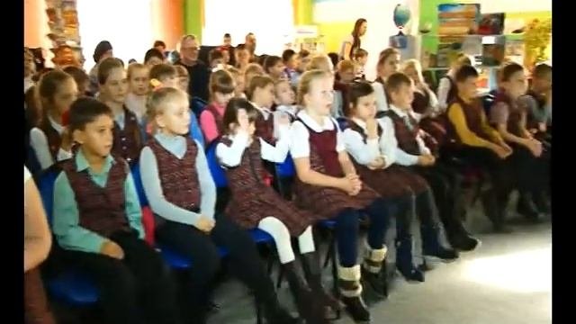 В день книгодарения библиотека проводит акцию «Дарите книгу с любовью»