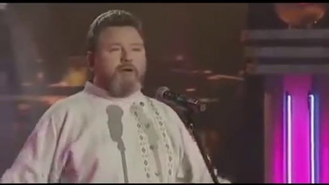 морда красная