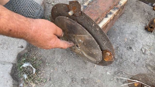Самодельная роторная мотокоса из подручных средств для заготовки сена