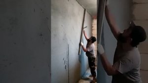 Подрезка стен после штукатурки