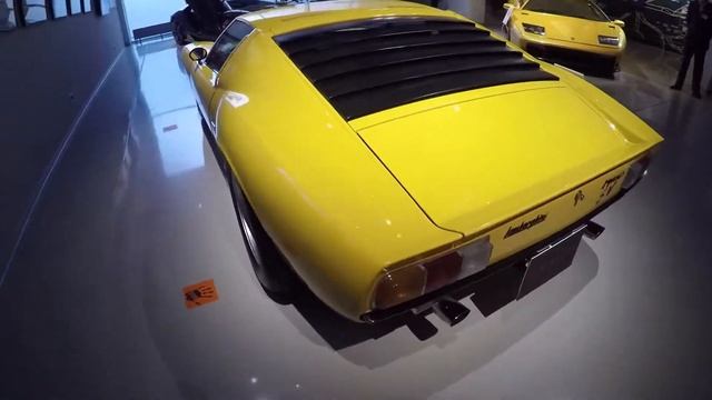 Обзор Lamborghini Centenario смотреть онлайн