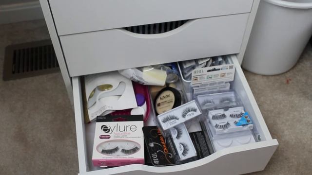 MAKEUP COLLECTION + Alex Drawer DUPE!| AndreaLeigh23 смотреть онлайн