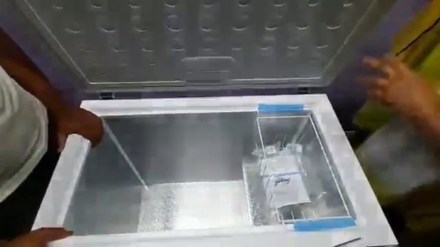 Godrej 200 L Deep Freezer DpFrz GCHW210R6SHC Htop White) смотреть онлайн