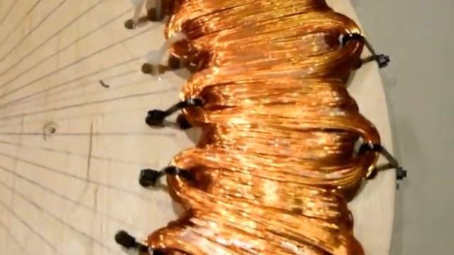 Stator meines völlig eisenlosen Generators, 2 Phasen, 48 Spulen. смотреть онлайн