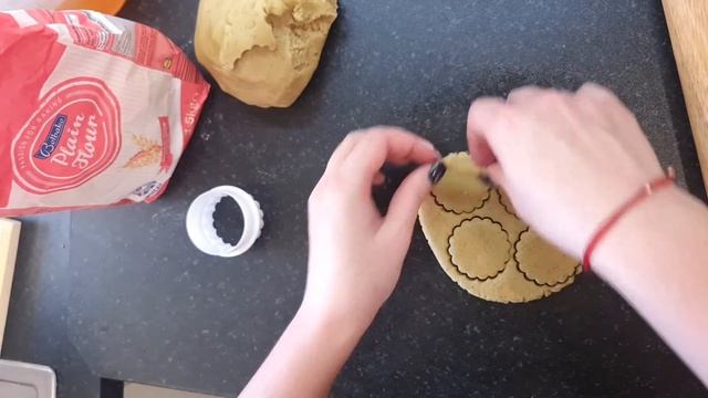 Песочное печенье на сковороде???
