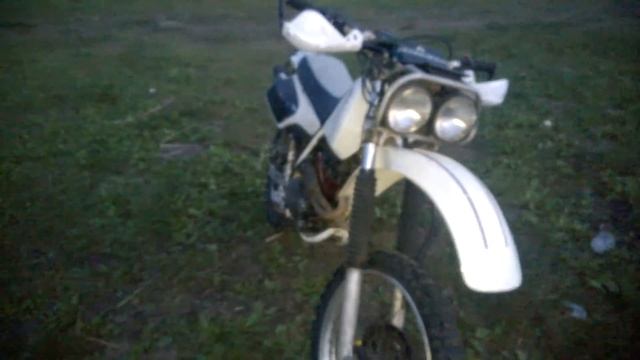 Honda XLR-250 (1992) смотреть онлайн